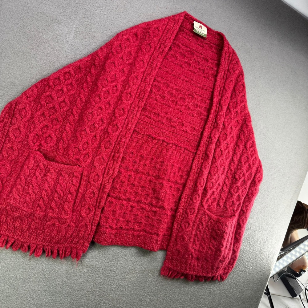 Carraig Donn Shawl Wrap Women OS Red Cable Knit Merino Wool Fringe Fisherman - Picture 8 of 8